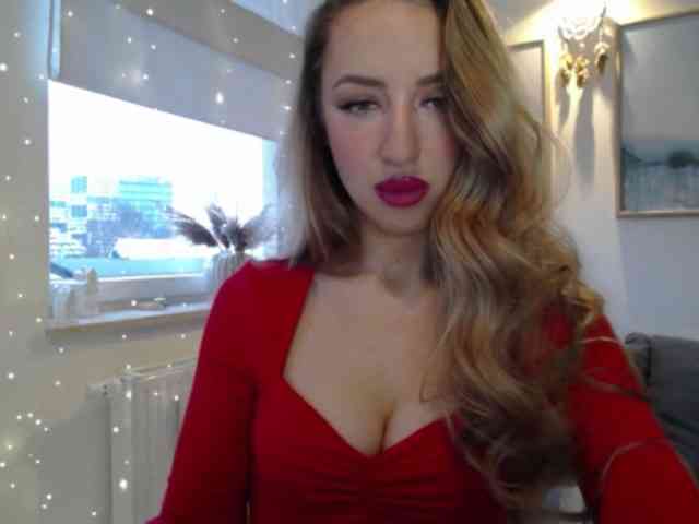 JulietteGlow webcam