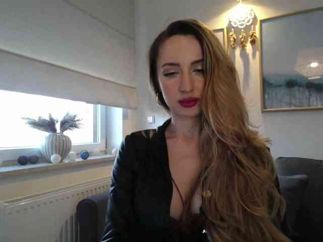JulietteGlow webcam
