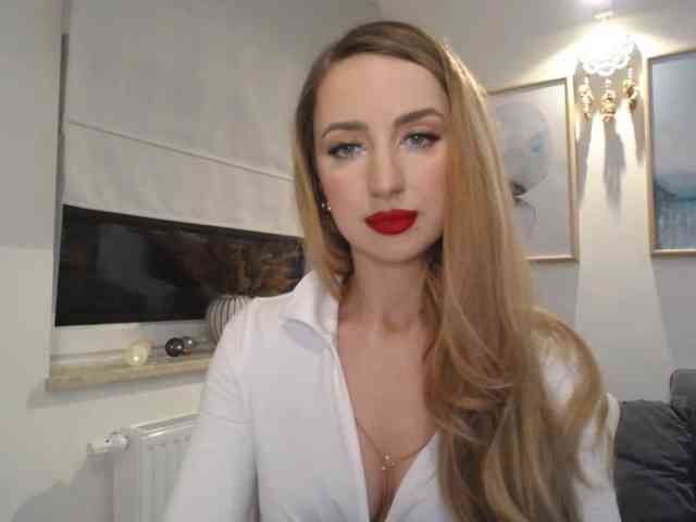 JulietteGlow webcam