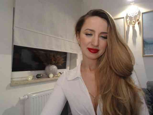 free video chatroom JulietteGlow