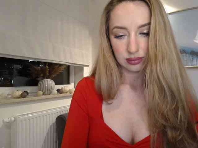 JulietteGlow webcam