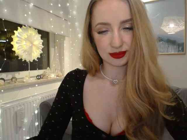 JulietteGlow webcam