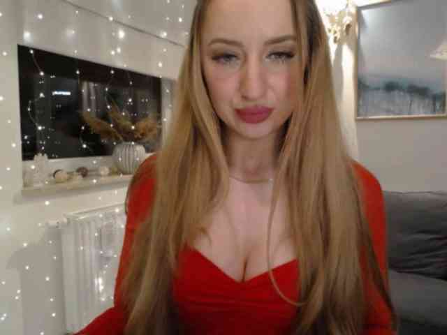 JulietteGlow webcam