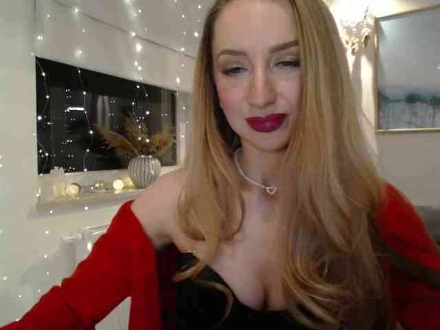 JulietteGlow webcam