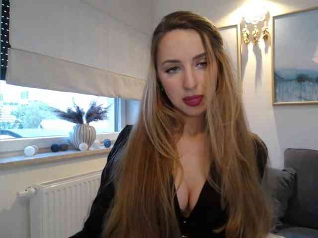 JulietteGlow webcam
