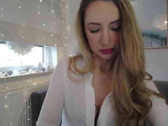 JulietteGlow JulietteGlow