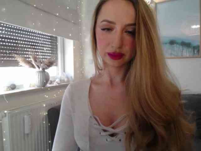 JulietteGlow JulietteGlow