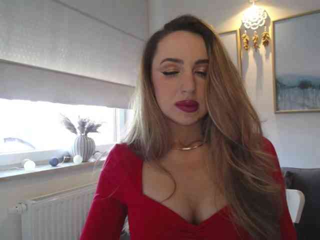xxx live cam JulietteGlow