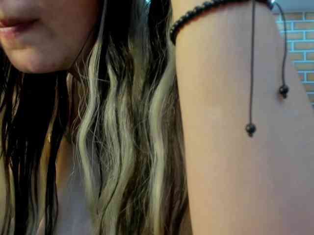 00hottits1991 webcam