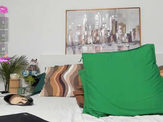 zoey-marie's BongaCams show and profile