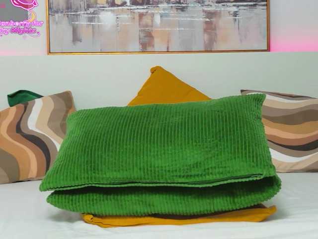 zoey-marie's BongaCams show and profile