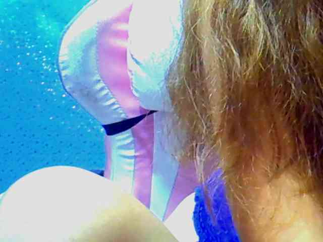 violetLivia webcam
