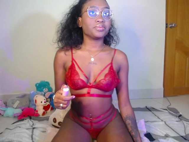 gabyebonyof's BongaCams show and profile