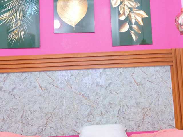 Kinky-Madisson's BongaCams show and profile