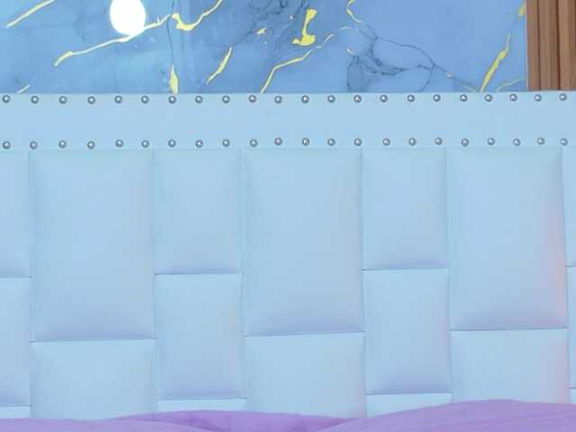 Kinky-Madisson's BongaCams show and profile