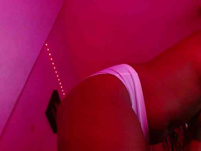 Beautyyebonyy webcam