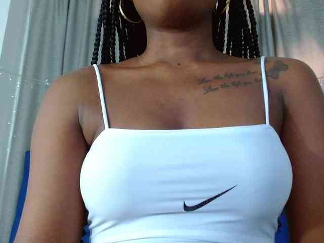 Beautyyebonyy webcam