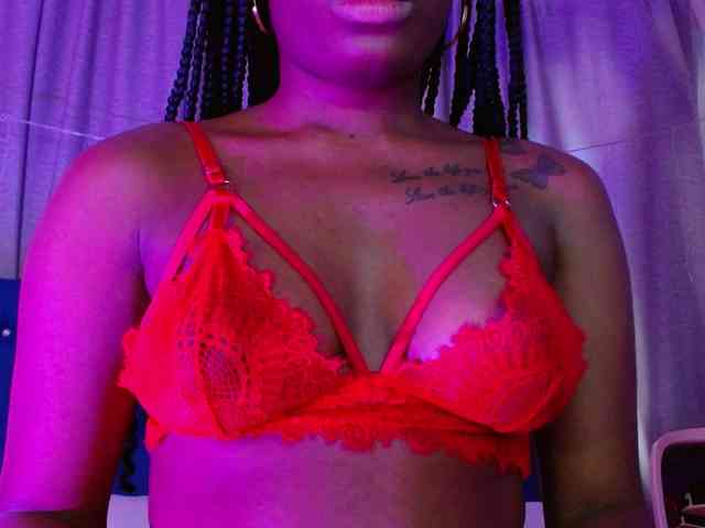 Beautyyebonyy webcam