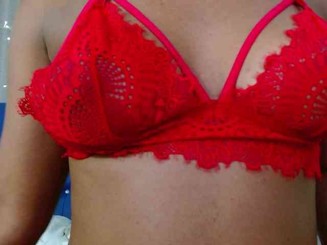 Beautyyebonyy webcam