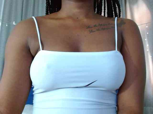 Beautyyebonyy webcam
