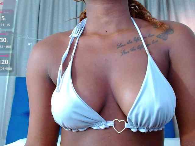 Beautyyebonyy webcam