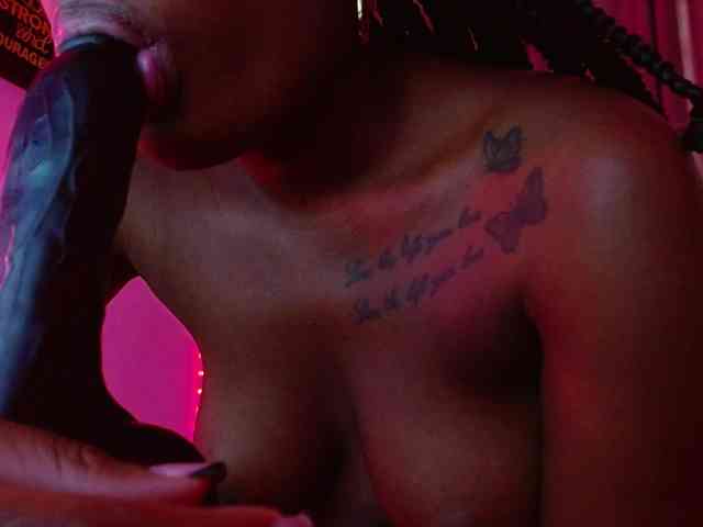 Beautyyebonyy webcam
