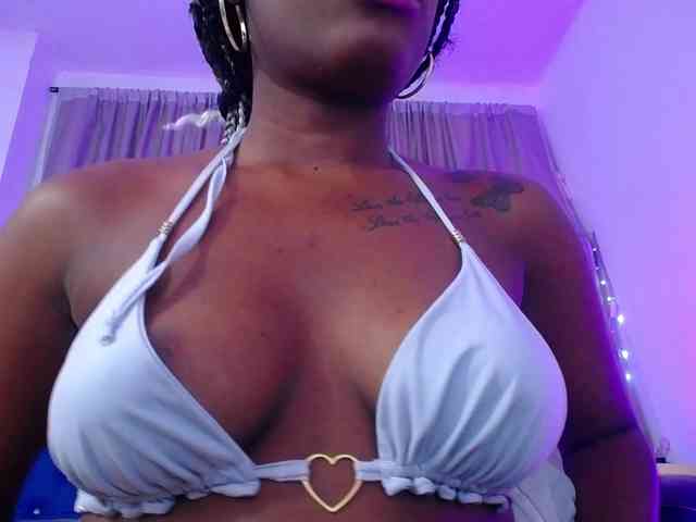 Beautyyebonyy webcam
