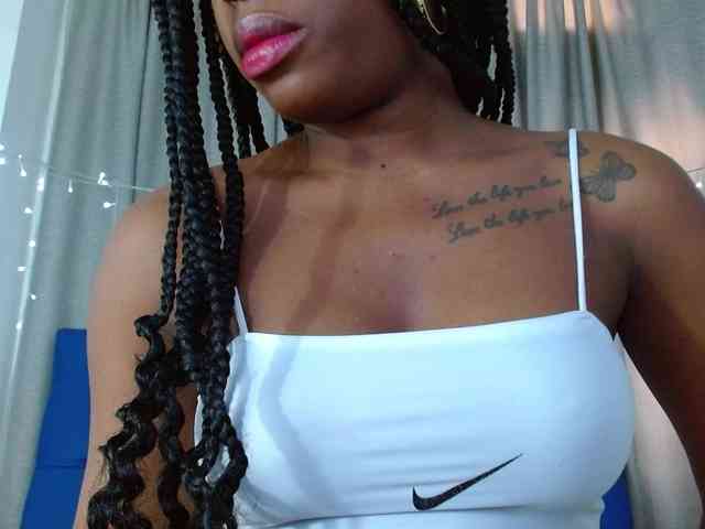 Beautyyebonyy webcam