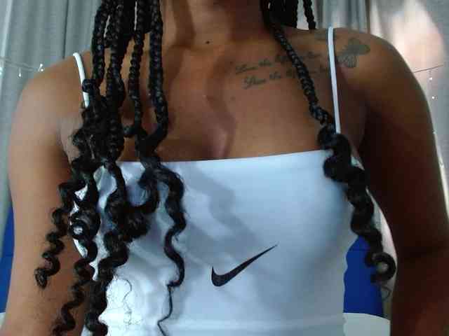 Beautyyebonyy webcam
