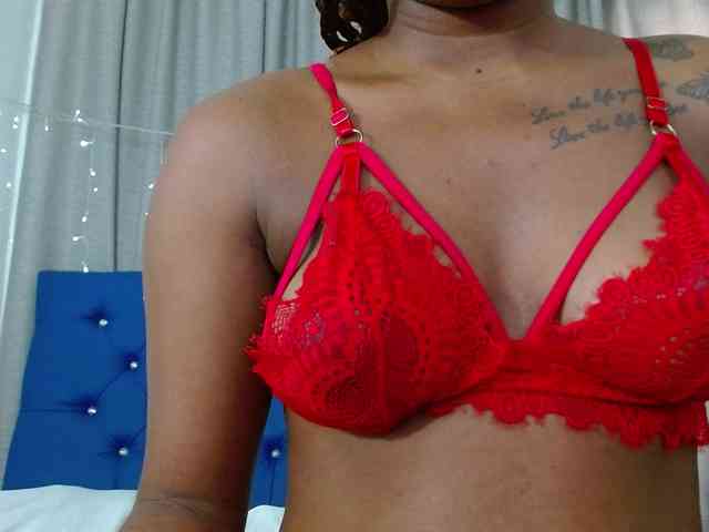 Beautyyebonyy webcam