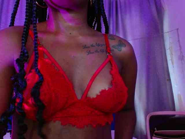 Beautyyebonyy webcam