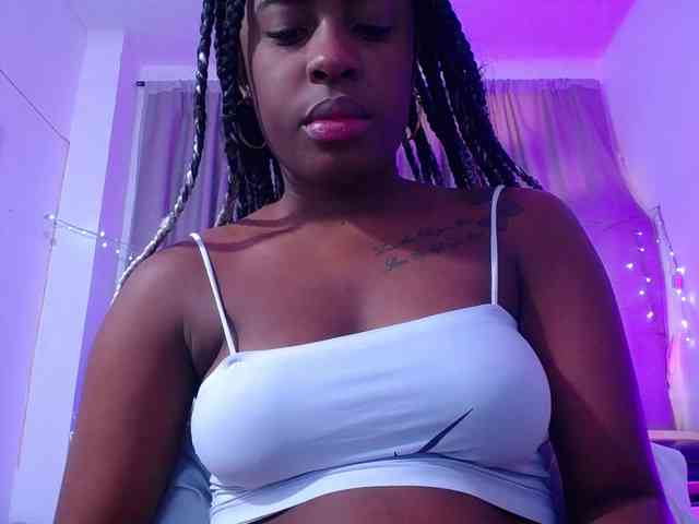 Beautyyebonyy webcam