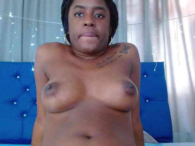 Beautyyebonyy webcam