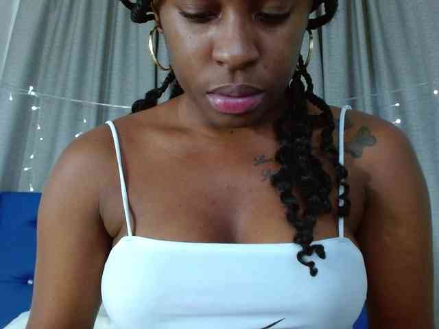 Beautyyebonyy webcam