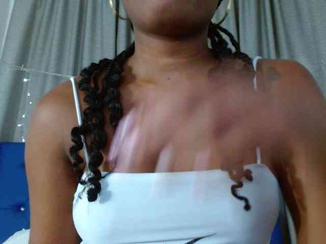 Beautyyebonyy webcam
