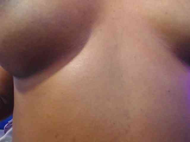 Beautyyebonyy webcam