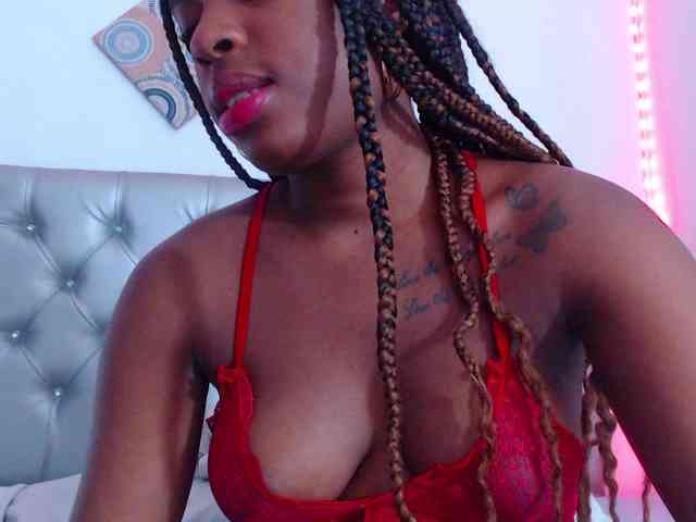 Beautyyebonyy webcam