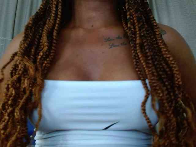 Beautyyebonyy webcam