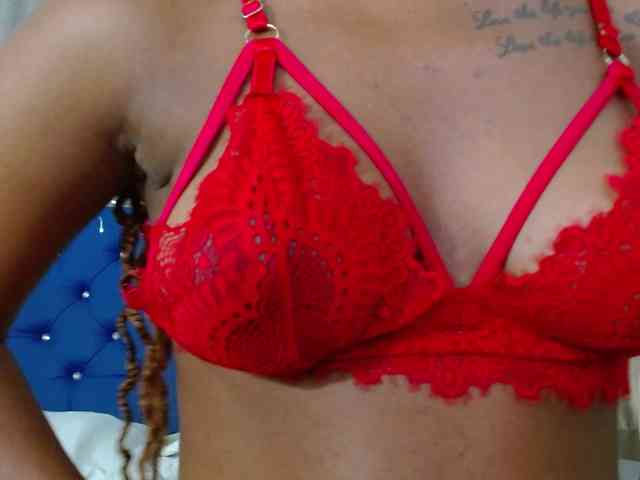 Beautyyebonyy webcam