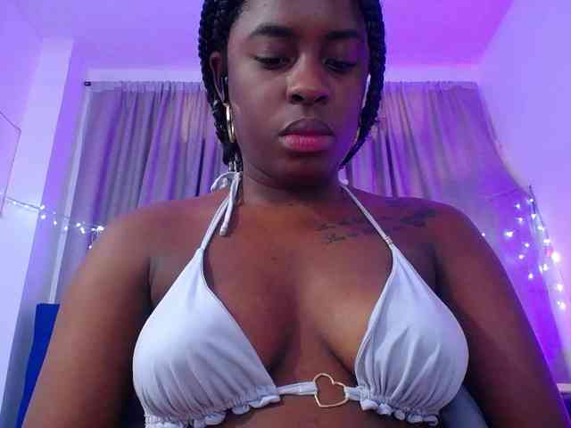 Beautyyebonyy webcam