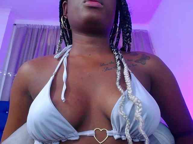 Beautyyebonyy webcam