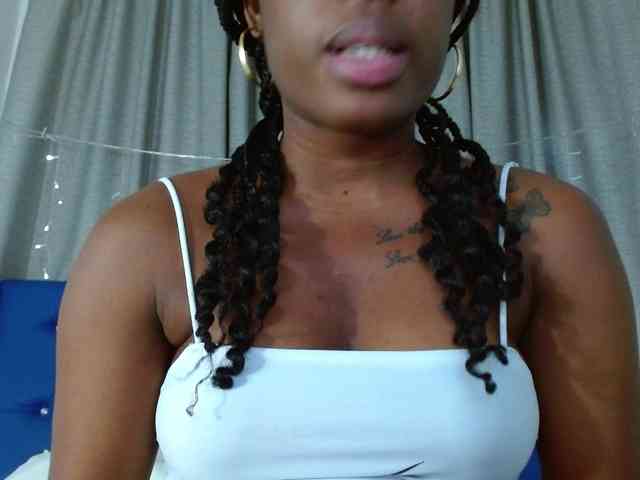 Beautyyebonyy webcam