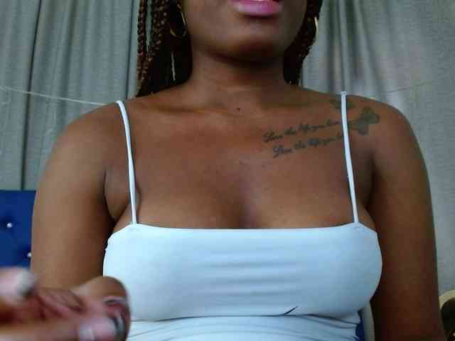 Beautyyebonyy webcam