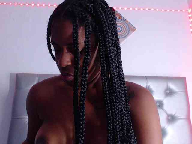 Beautyyebonyy webcam
