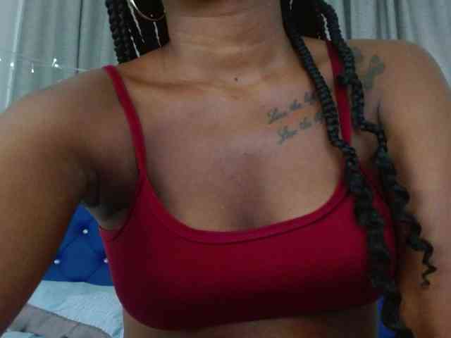 Beautyyebonyy webcam