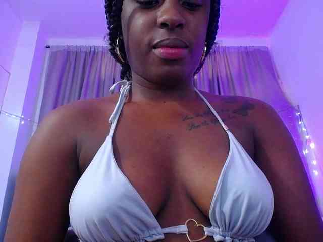 Beautyyebonyy webcam