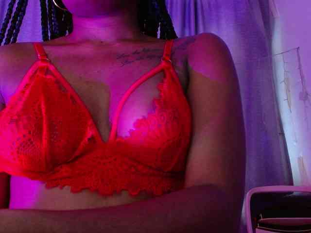 Beautyyebonyy webcam