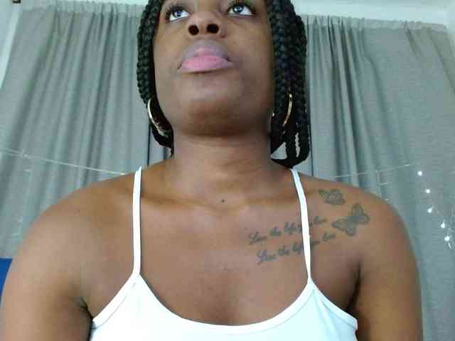 Beautyyebonyy webcam