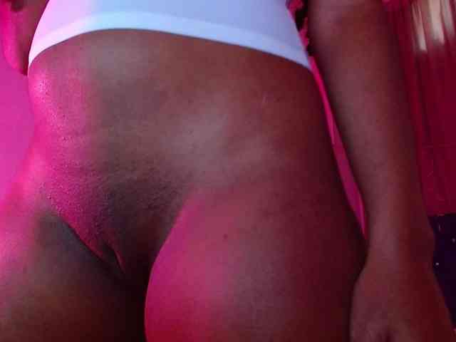 Beautyyebonyy webcam