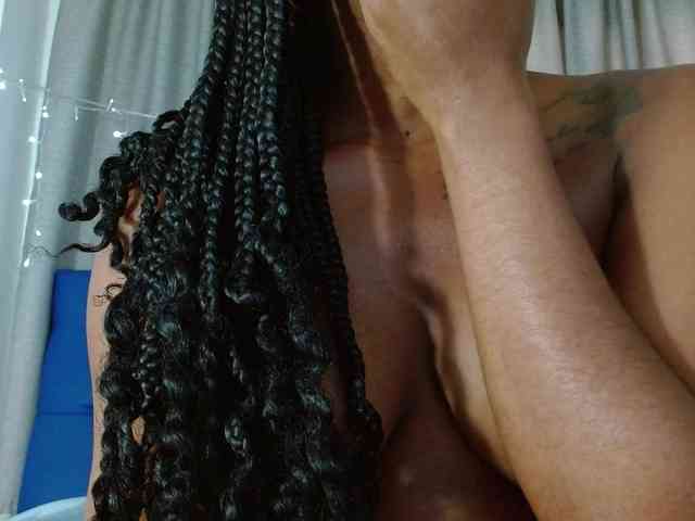 Beautyyebonyy webcam